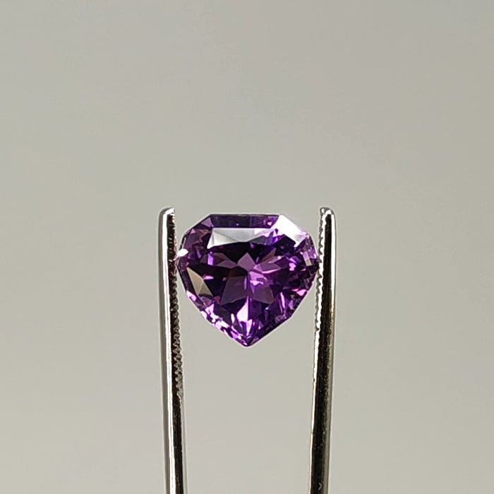 πέτρα αμέθυστος 6.21ct