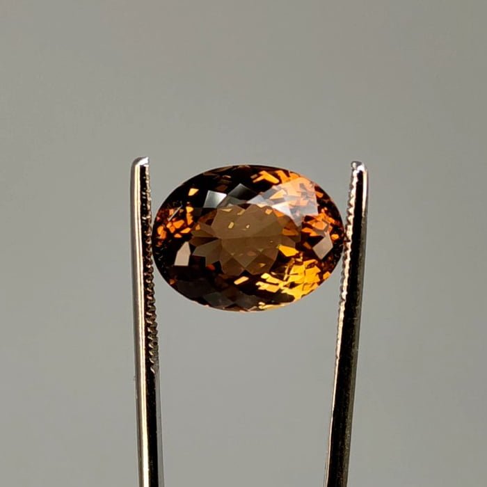 TOPAZ 13,86 ct