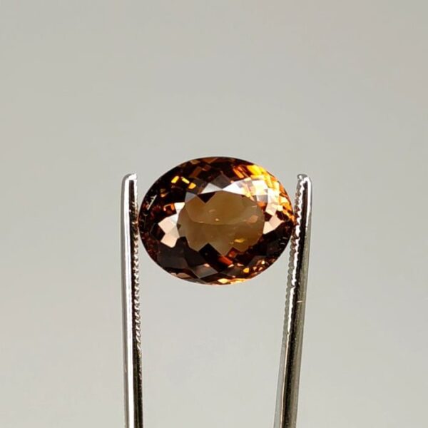 Τοπάζι ημιπολύτιμη πέτρα 14.65 ct