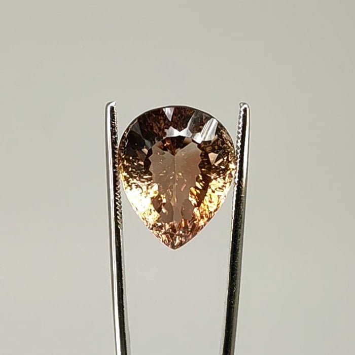 TOPAZ 26,07 ct