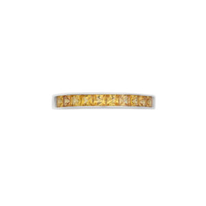 NATURAL YELLOW SAPPHIRE RING