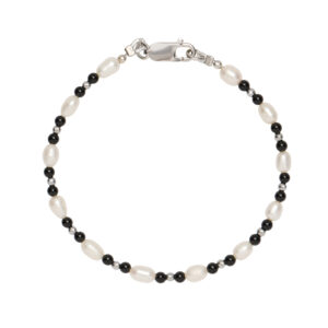 FRESH WATER PEARLS & BLACK ONYX BRACELET